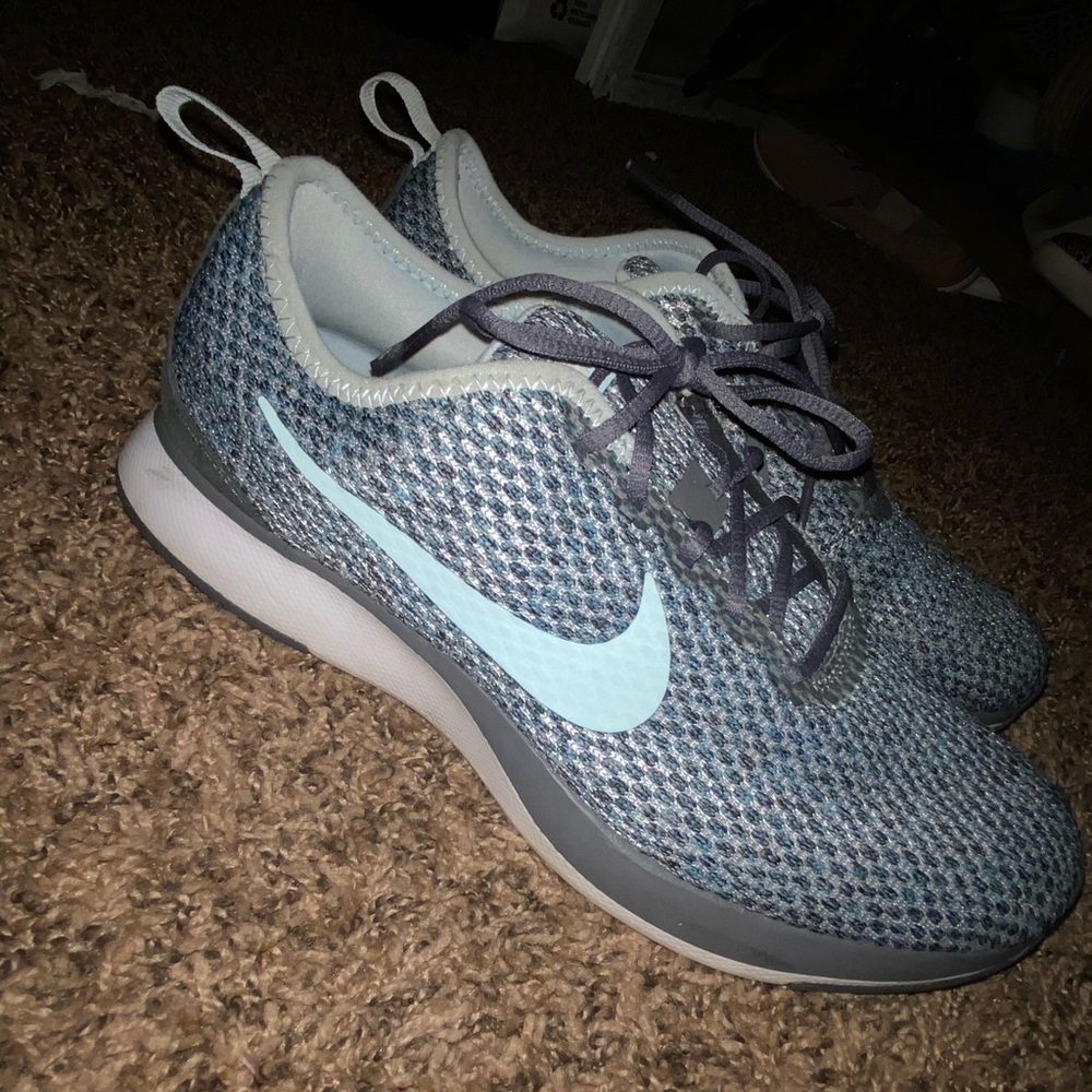 Youth Nike’s